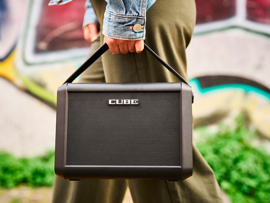 Roland CUBE Street MINI – O PA portátil que acompanha a tua música em qualquer lugar 6 Cube Street Mini