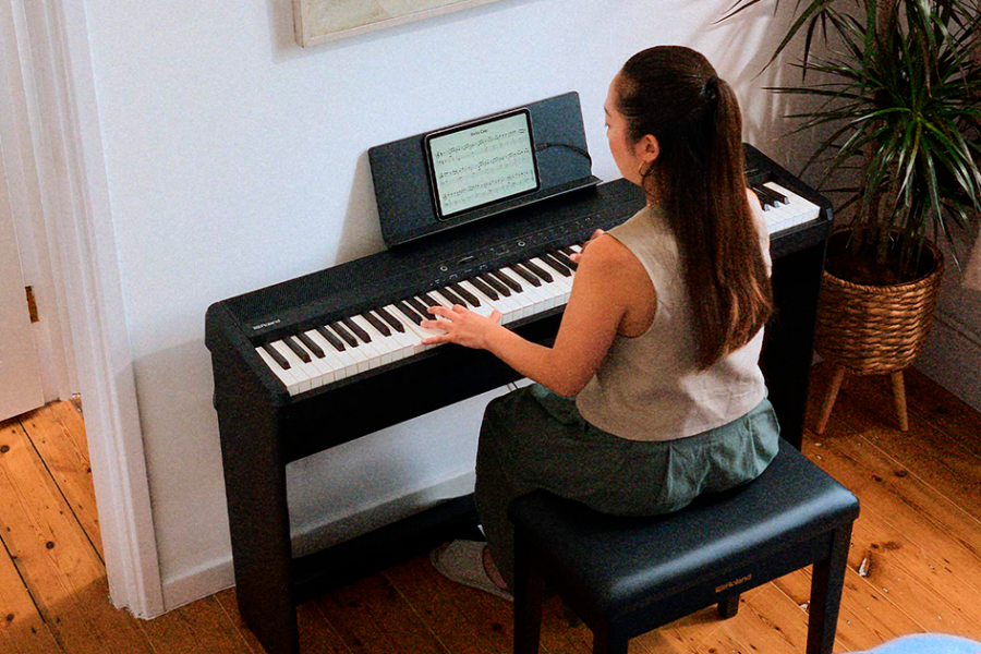 Roland FP-40-BK - Descobre por que o Roland FP-40 é o piano digital ideal para começares a tocar hoje